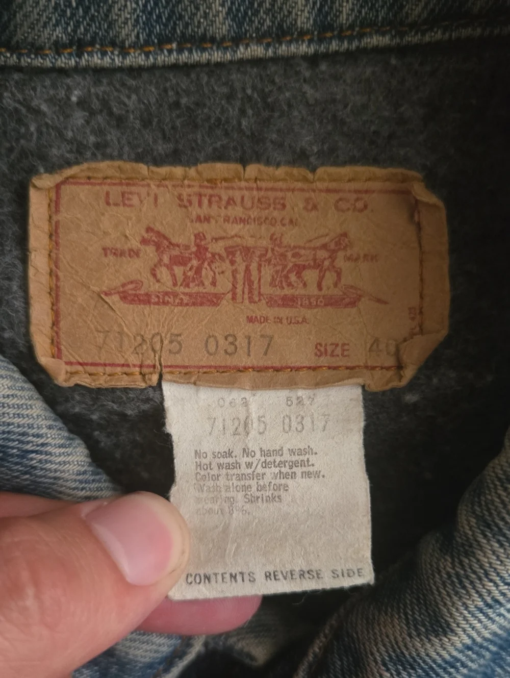 Size 40 Large Vintage Levi's Trucker Jacket
